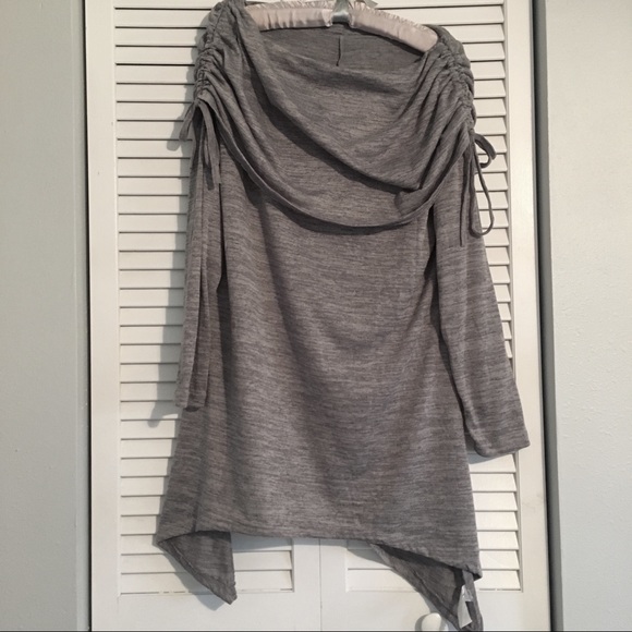 Rosegal Tops - Long Scrunched Cowel Neck Tunic